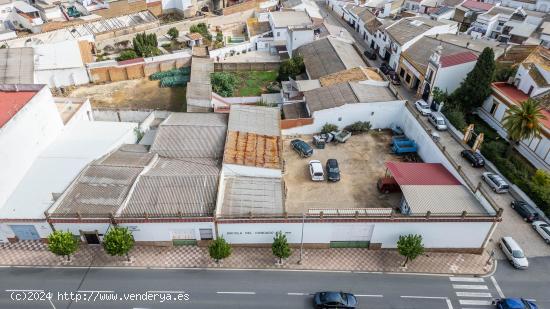 SUELO URBANO EN EL CENTRO DE BOLLULLOS!!! - HUELVA