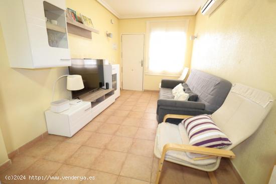 APARTAMENTO EN TORREVIEJA! A 100M DE LA PLAYA ACEQUION! 2 DORM! 1 BAÑO! - ALICANTE