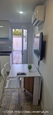 ESTUDIO A ESTRENAR CON ACCESO INDEPENDIENTE Y TERRAZA EN VILLANUEVA DE LA CAÑADA (MADRID).