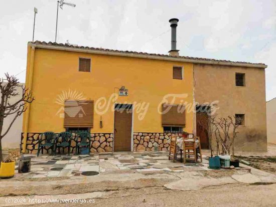 Casa de campo-Masía en Venta en Yecla Murcia