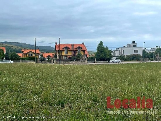 Atractivo terreno con vistas al mar. Cantabria