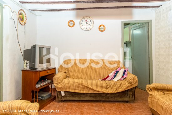 Casa en venta de 287m² Calle de Arriba, 19332 Tartanedo, Amayas (Guadalajara)