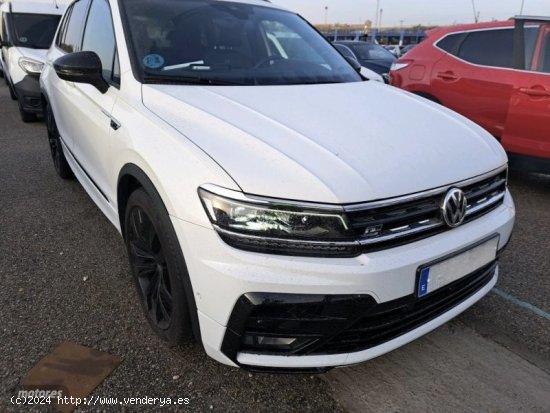 Volkswagen Tiguan 2.0 TSI 190CV 4MOTION DSG R-LINE de 2020 con 89.005 Km por 34.490 EUR. en Barcelon