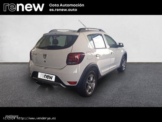 Dacia Sandero STEPWAY ESSENTIAL TCE 90CV de 2018 con 5.500 Km por 12.500 EUR. en Madrid