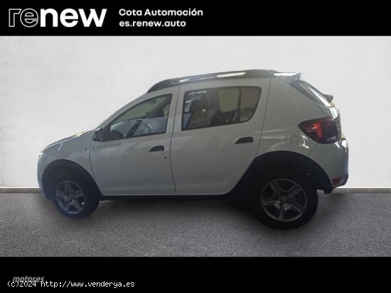 Dacia Sandero STEPWAY ESSENTIAL TCE 90CV de 2018 con 5.500 Km por 12.500 EUR. en Madrid