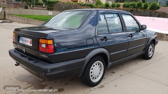 Volkswagen Jetta 1.6 Pacific de 1991 con 160.700 Km por 3.800 EUR. en Madrid