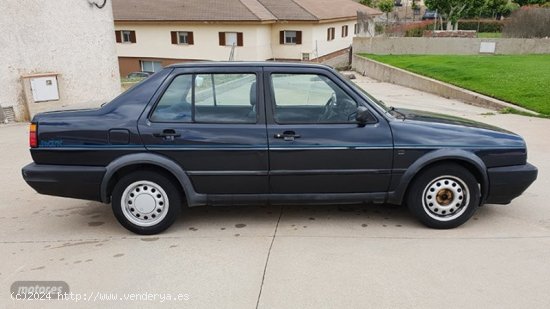 Volkswagen Jetta 1.6 Pacific de 1991 con 160.700 Km por 3.800 EUR. en Madrid