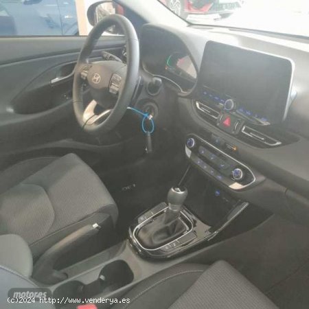 Hyundai i30 1.0 TGDI Klass 48V DT 120 de 2024 con 11 Km por 25.000 EUR. en Guadalajara