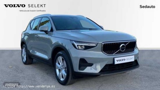 Volvo XC40 XC40 Core, B3 Semihibrido, Gasolina de 2024 con 8.322 Km por 37.800 EUR. en Murcia