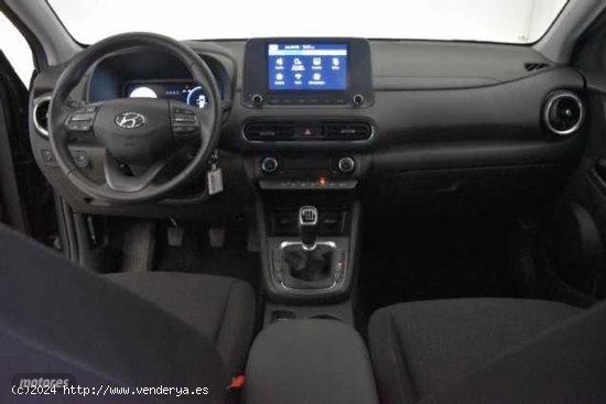 Hyundai Kona 1.0 TGDI Maxx 4x2 de 2023 con 14.989 Km por 19.990 EUR. en Murcia