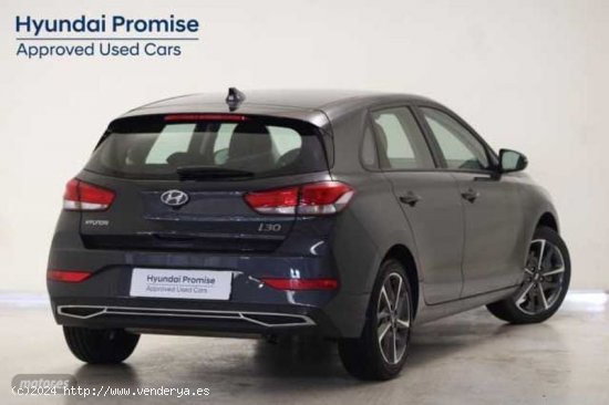 Hyundai i30 1.5 DPI Klass SLX 110 de 2024 con 6.100 Km por 20.990 EUR. en Murcia