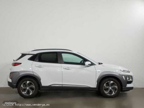 Hyundai Kona 1.6 GDI DT Tecno Red de 2020 con 72.660 Km por 19.990 EUR. en Cadiz