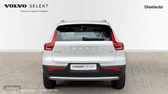 Volvo XC40 XC40 Core, B3 Mild hybrid, Gasolina de 2024 con 13 Km por 38.200 EUR. en Barcelona