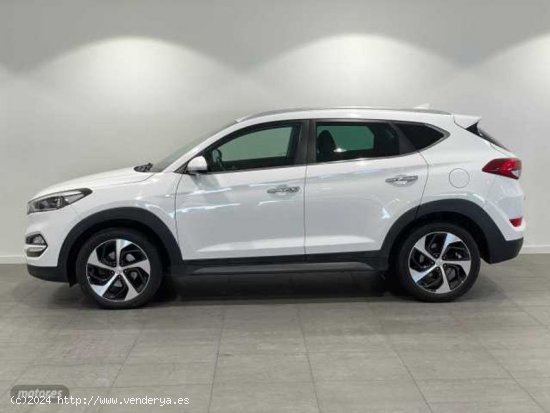 Hyundai Tucson Tucson 2.0CRDI BD Tecno 4x2 de 2015 con 103.000 Km por 15.500 EUR. en Barcelona