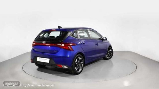 Hyundai i20 1.2 MPI Klass de 2023 con 13.694 Km por 17.000 EUR. en Barcelona