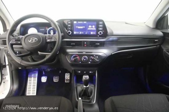 Hyundai Bayon 1.2 MPI Maxx de 2024 con 21.527 Km por 18.500 EUR. en Baleares