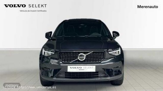 Volvo XC40 XC40 Plus, B3 mild hybrid, Gasolina, Dark de 2023 con 25.765 Km por 41.900 EUR. en A Coru