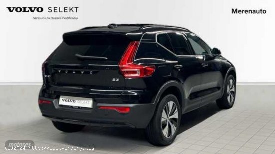 Volvo XC40 XC40 Plus, B3 mild hybrid, Gasolina, Dark de 2023 con 25.765 Km por 41.900 EUR. en A Coru