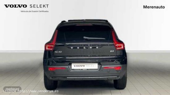 Volvo XC40 XC40 Plus, B3 mild hybrid, Gasolina, Dark de 2023 con 25.765 Km por 41.900 EUR. en A Coru