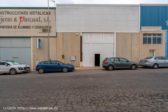  VENTA NAVE INDUSTRIAL EN POLIGONO BENAHADUX, ALMERIA - ALMERIA 