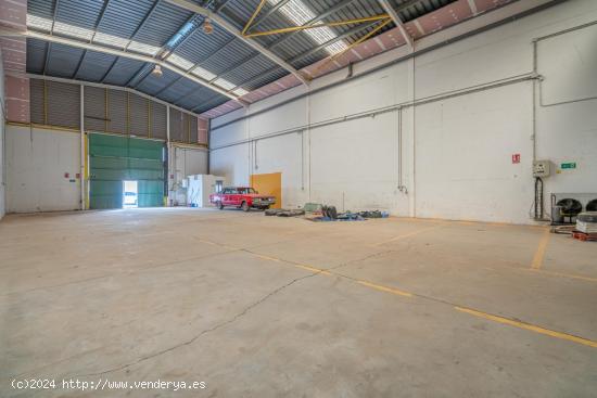 VENTA NAVE INDUSTRIAL EN POLIGONO BENAHADUX, ALMERIA - ALMERIA