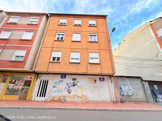  VENTA DE EDIFICIO EN FLORES DEL SIL - LEON 