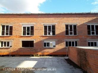 Urbis te ofrece un edificio en construcción en venta en Ciudad Rodrigo, Salamanca. - SALAMANCA