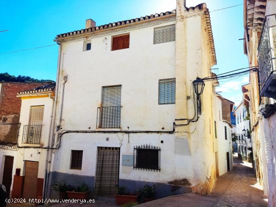  VIVIENDA EN SALERES  ( EL VALLE). - GRANADA 