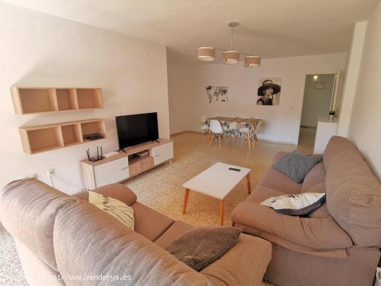 Habitación en alquiler - MALAGA