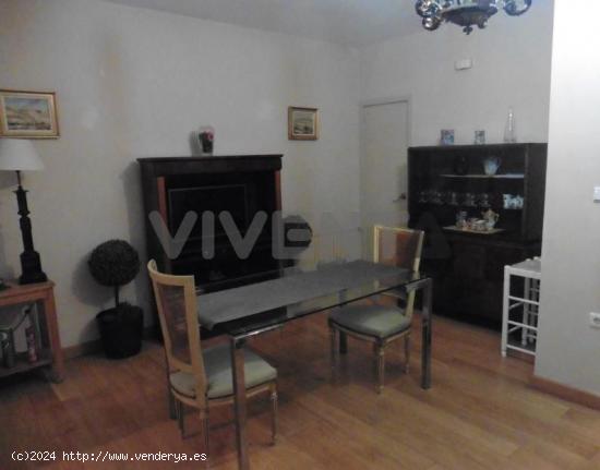 Chalet Adosado en zona priviligiada - MURCIA