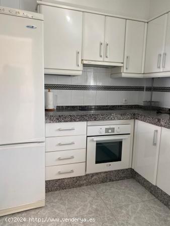 APARTAMENTO PRIMERA LÍNEA DE PLAYA - CADIZ