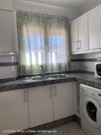 APARTAMENTO PRIMERA LÍNEA DE PLAYA - CADIZ