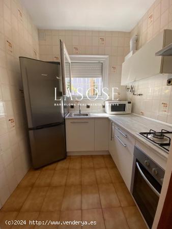 Acogedor piso en alquiler con terraza privada en Vila de Gracia - BARCELONA