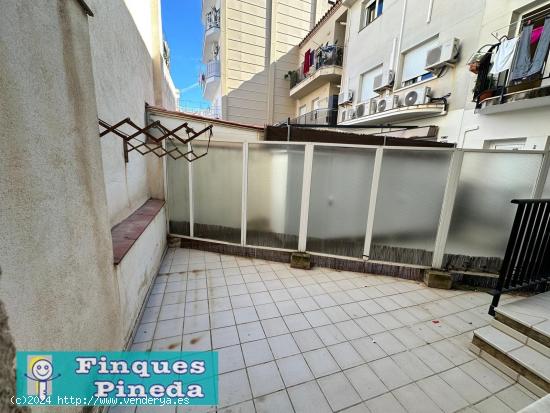  Piso con parking en primera linia de Calella - BARCELONA 