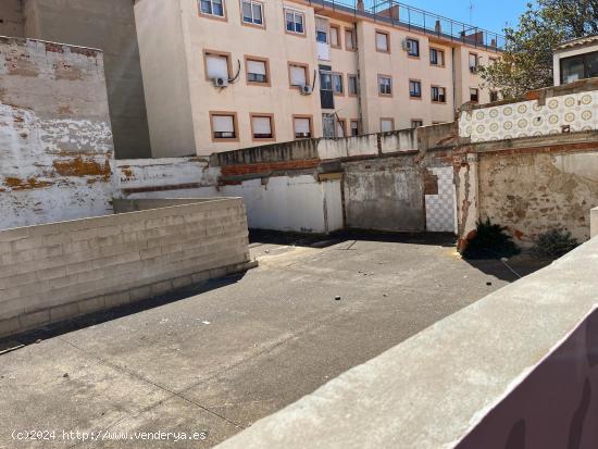 SOLAR EN PLENO CENTRO. - ALBACETE