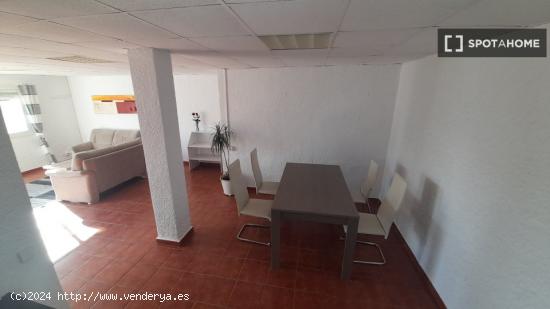 Piso de 2 habitaciones en alquiler en Sant Andreu de la Barca - BARCELONA