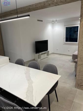 Piso en alquiler en Aiora de 3 habitaciones recién reformado - VALENCIA