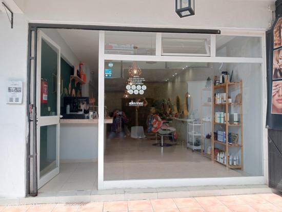 SE TRASPASA PELUQUERIA EN PRIMERA LINEA - SANTA CRUZ DE TENERIFE