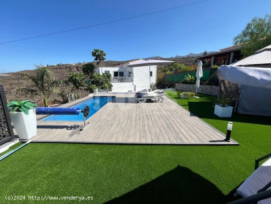 Villa en venta en Adeje (Tenerife)