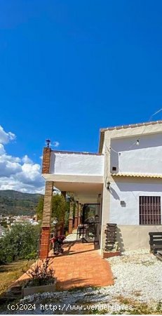 Finca en venta en Riogordo (Málaga)