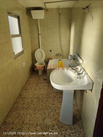 Casa en venta en Moeche (La Coruña)