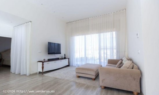 Villa en venta en Benijófar (Alicante)