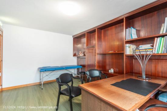 OFICINA/CLÍNICA EN VENTA EN PADRE SUAREZ 25, OVIEDO - ASTURIAS