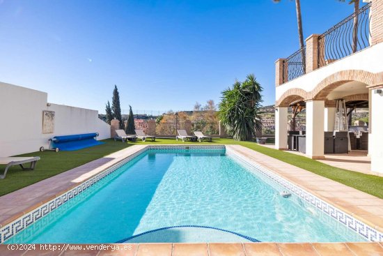 Villa en venta en Estepona (Málaga)