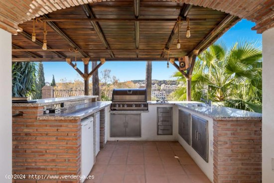 Villa en venta en Estepona (Málaga)