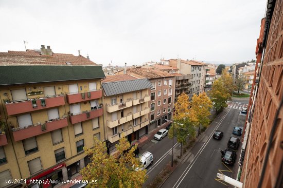 Piso en venta  en Manlleu - Barcelona