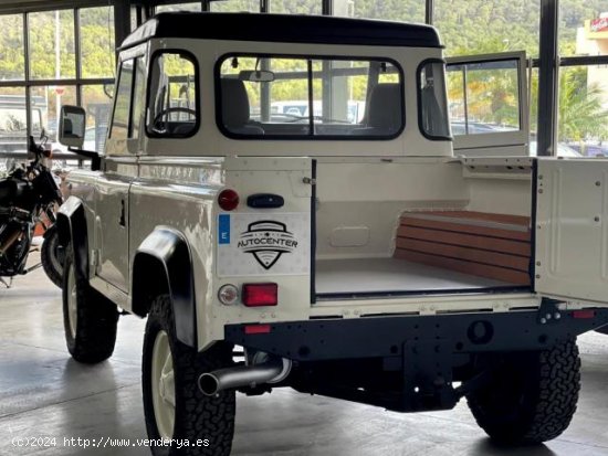 LAND ROVER Defender en venta en CalviÃ  (Islas Baleares) - CalviÃ 