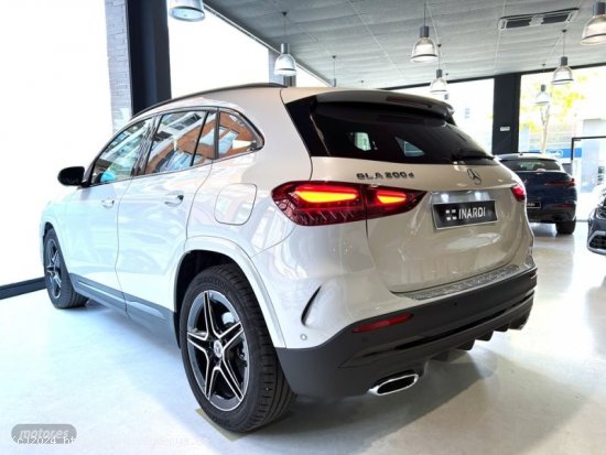 Mercedes Clase GLA GLA 200d AMG de 2024 con 20 Km por 49.490 EUR. en Barcelona