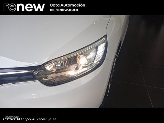 Renault Scenic 1.2 TCE ZEN de 2017 con 108.000 Km por 14.900 EUR. en Madrid