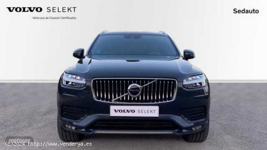 Volvo XC 90 XC90 Momentum Pro, B5 AWD mild-hybrid, Siete asientos de 2021 con 139.295 Km por 38.900 